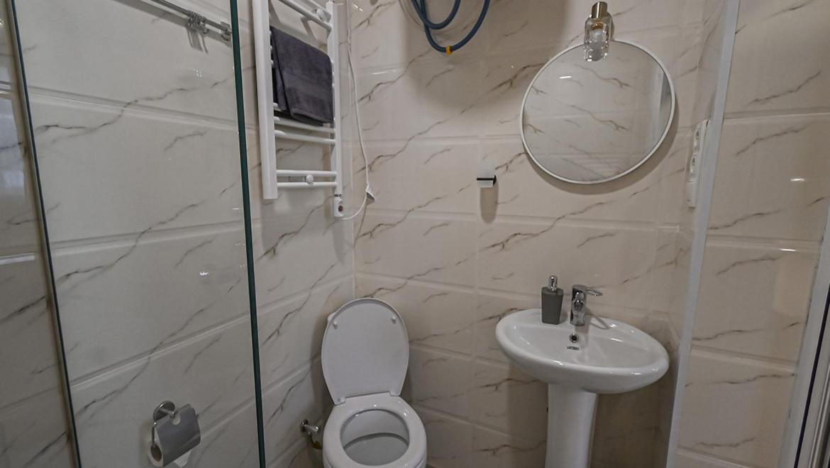 Big Apt.on Liberty Square Apartment Tbilisi