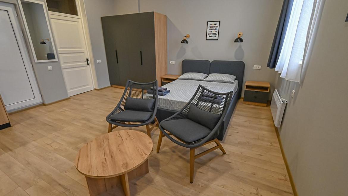 Apartment Big Apt.on Liberty Square Tbilisi